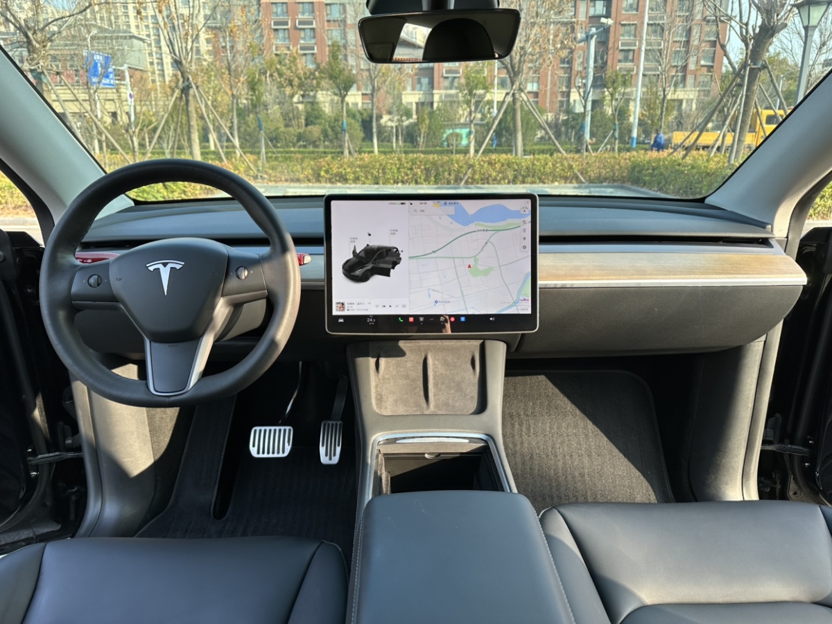 特斯拉 Model 3  2021款 改款 標準續(xù)航后驅升級版圖片