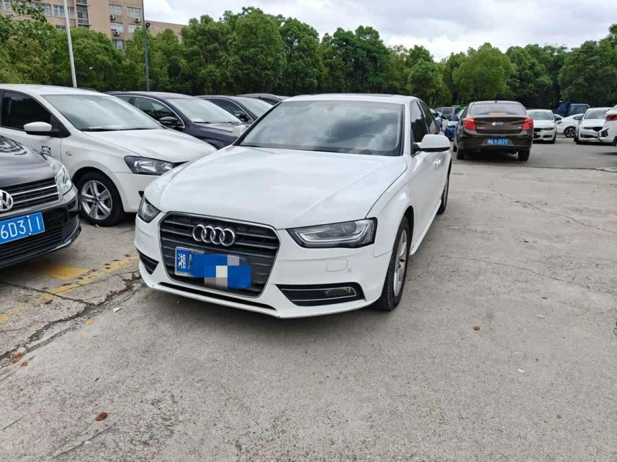 奧迪 奧迪A4L  2013款 35 TFSI 自動(dòng)豪華型圖片