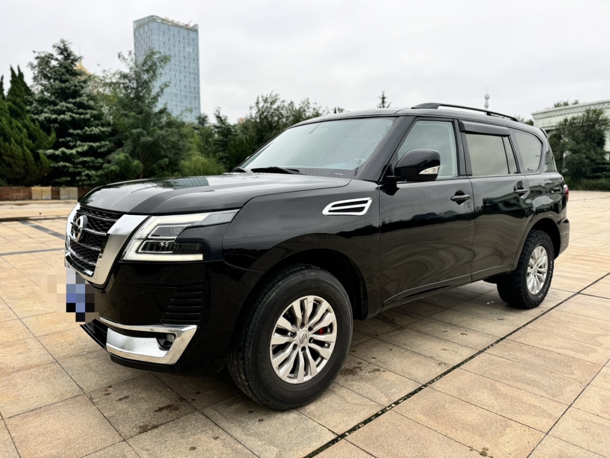 日產(chǎn) 途樂  2018款 5.6L 標準型圖片