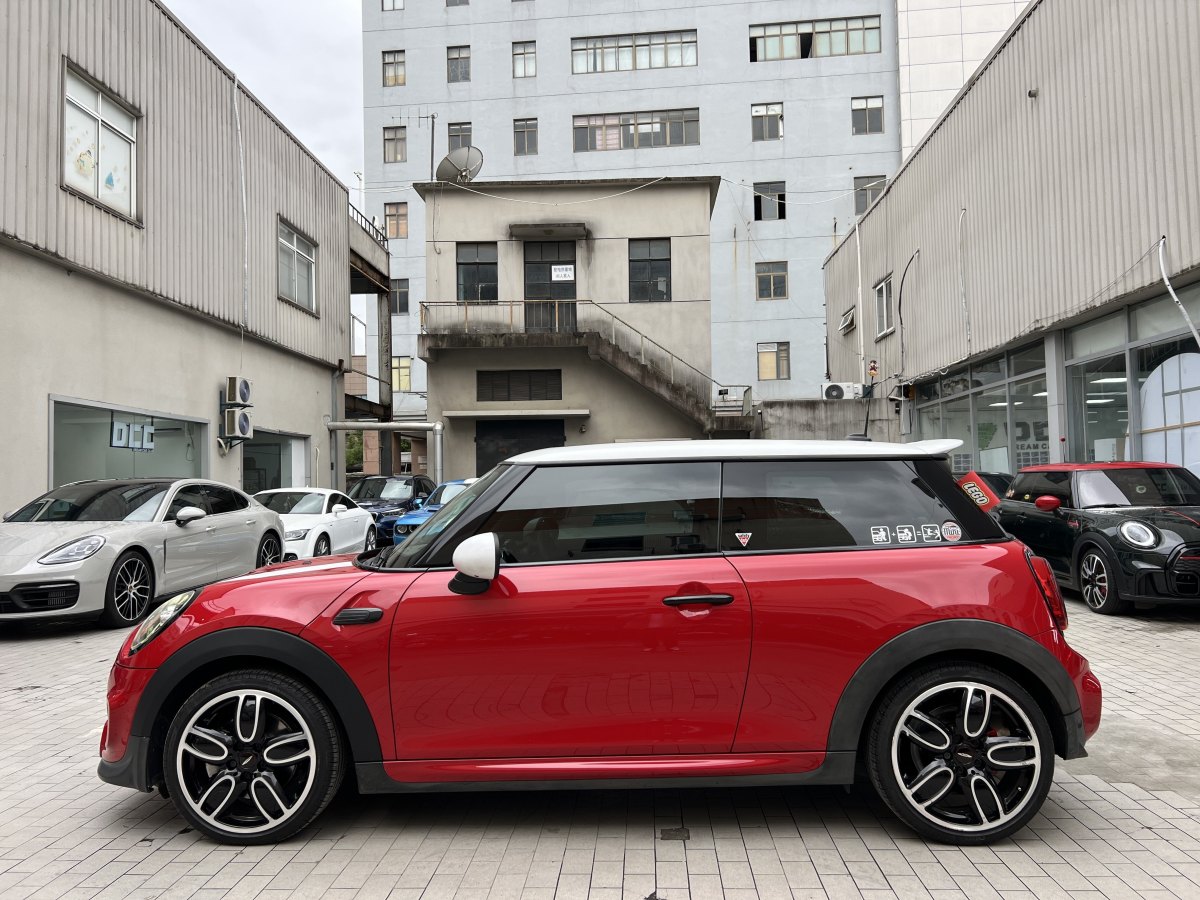 2019年5月MINI MINI  2019款 2.0T COOPER S 賽車手