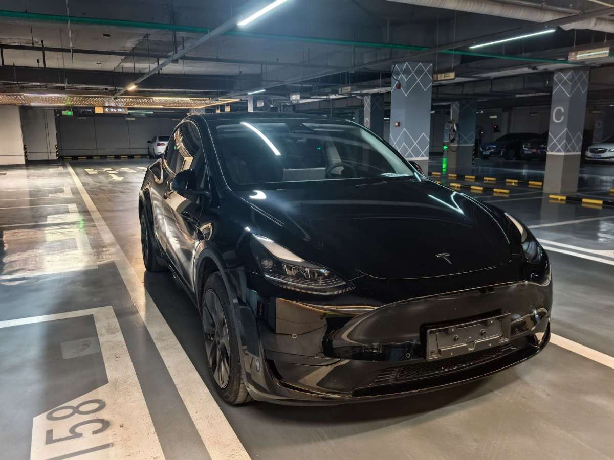 特斯拉 Model 3  2023款 煥新版 后輪驅(qū)動(dòng)圖片