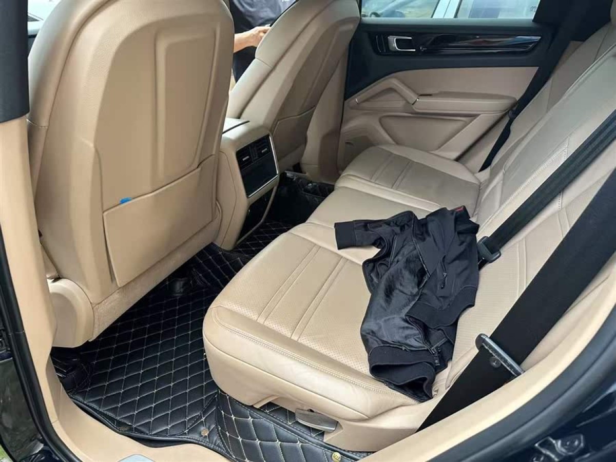 保時(shí)捷 Cayenne  2019款 Cayenne 3.0T圖片