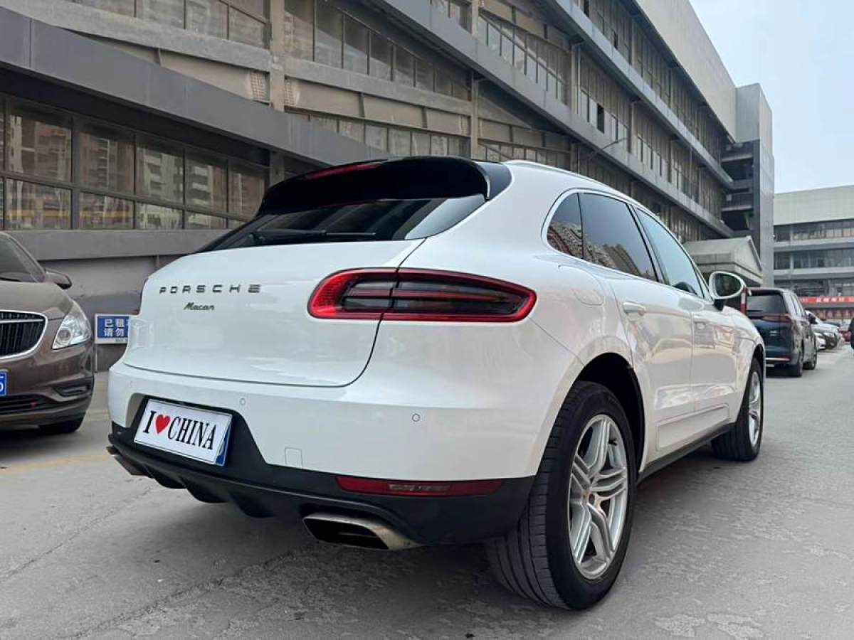 保時(shí)捷 Macan  2014款 Macan 2.0T圖片