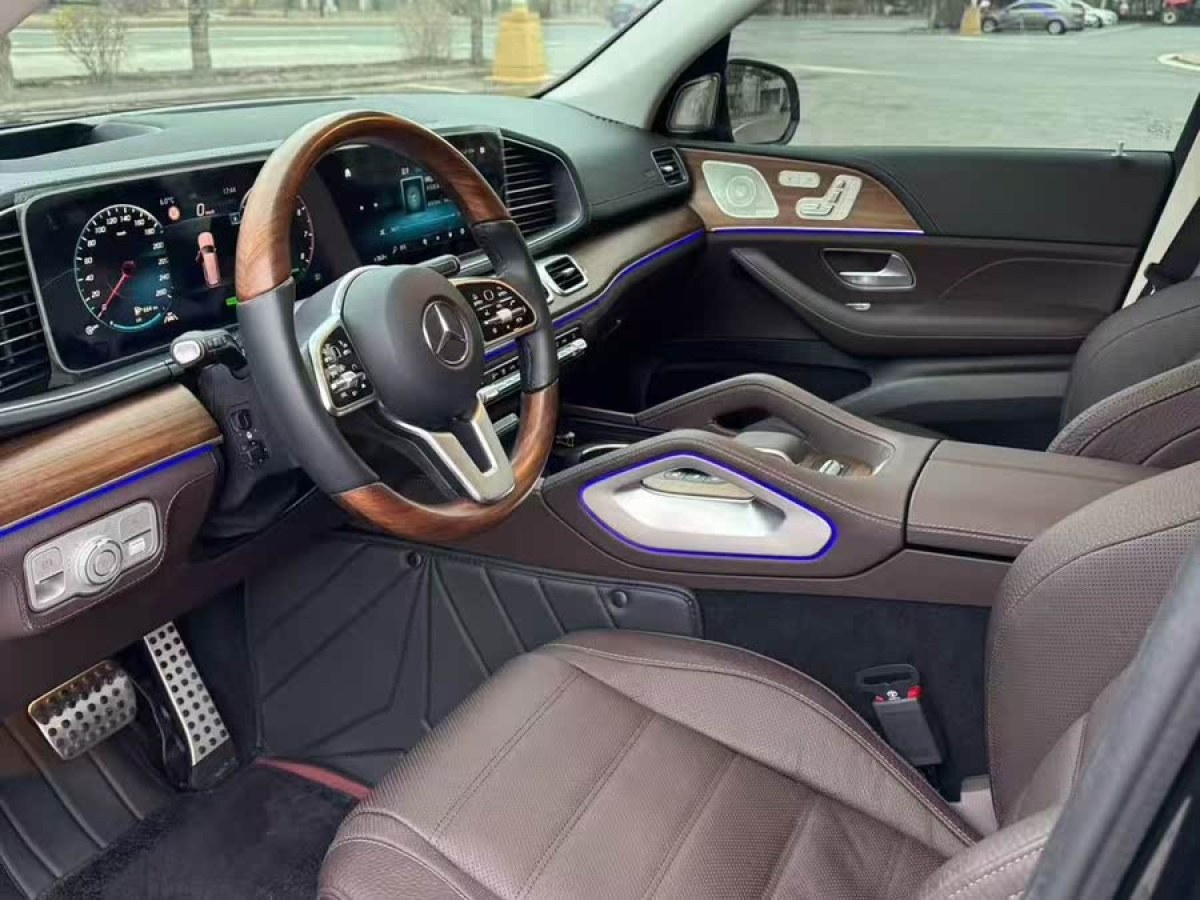 奔馳 奔馳GLS  2023款 改款 GLS 450 4MATIC 豪華型圖片