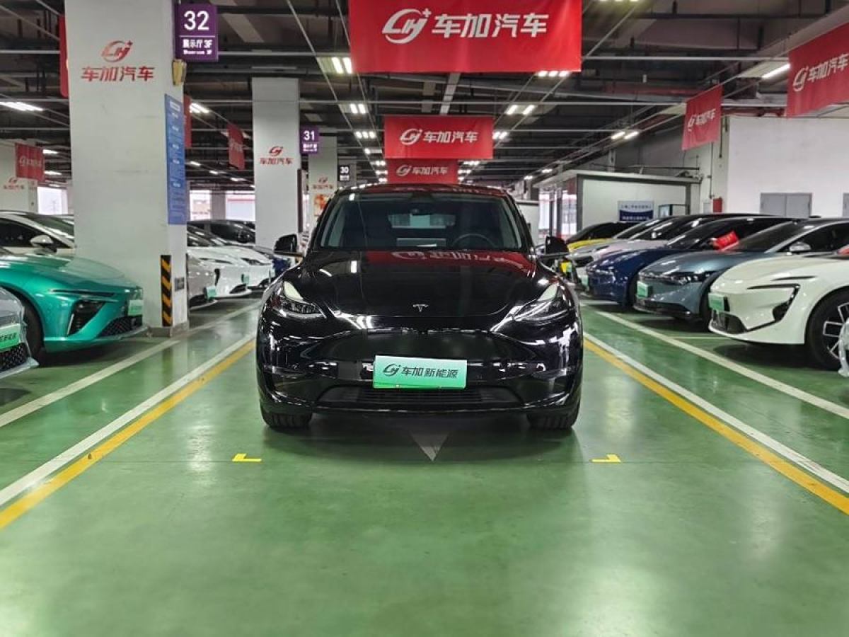 特斯拉 Model 3  2021款 改款 標(biāo)準(zhǔn)續(xù)航后驅(qū)升級版圖片