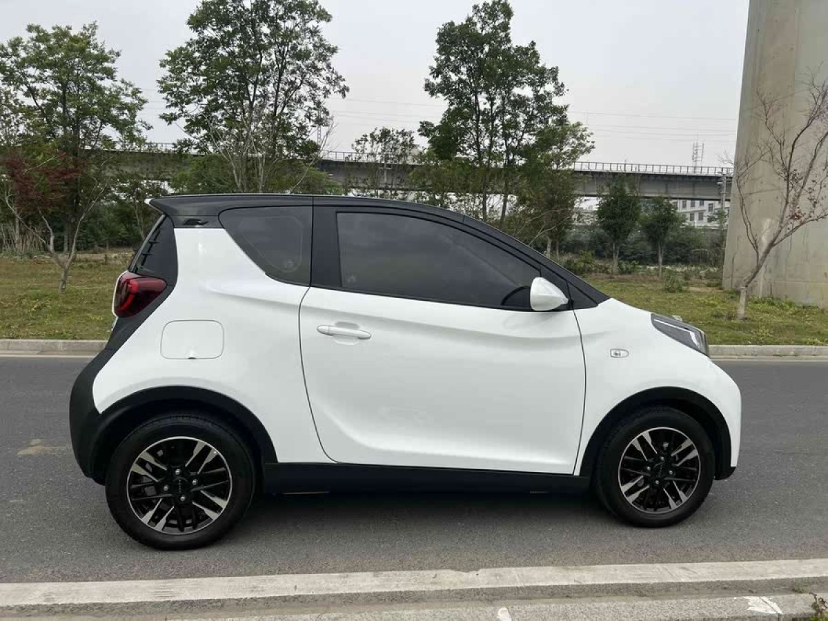 奇瑞 eQ1  2022款 甜粉款 微糖版 三元鋰 30kW 301km圖片