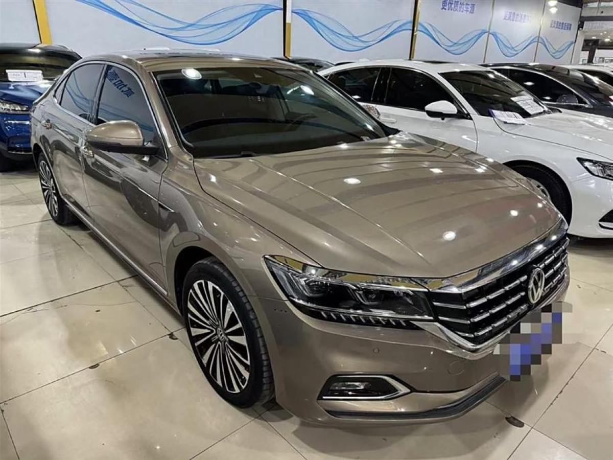 大眾 帕薩特  2020款 改款 330TSI 尊貴版 國VI圖片