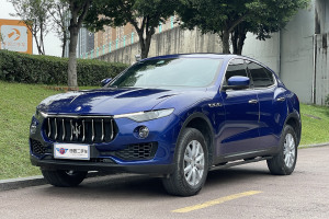 Levante 玛莎拉蒂 3.0T 经典版