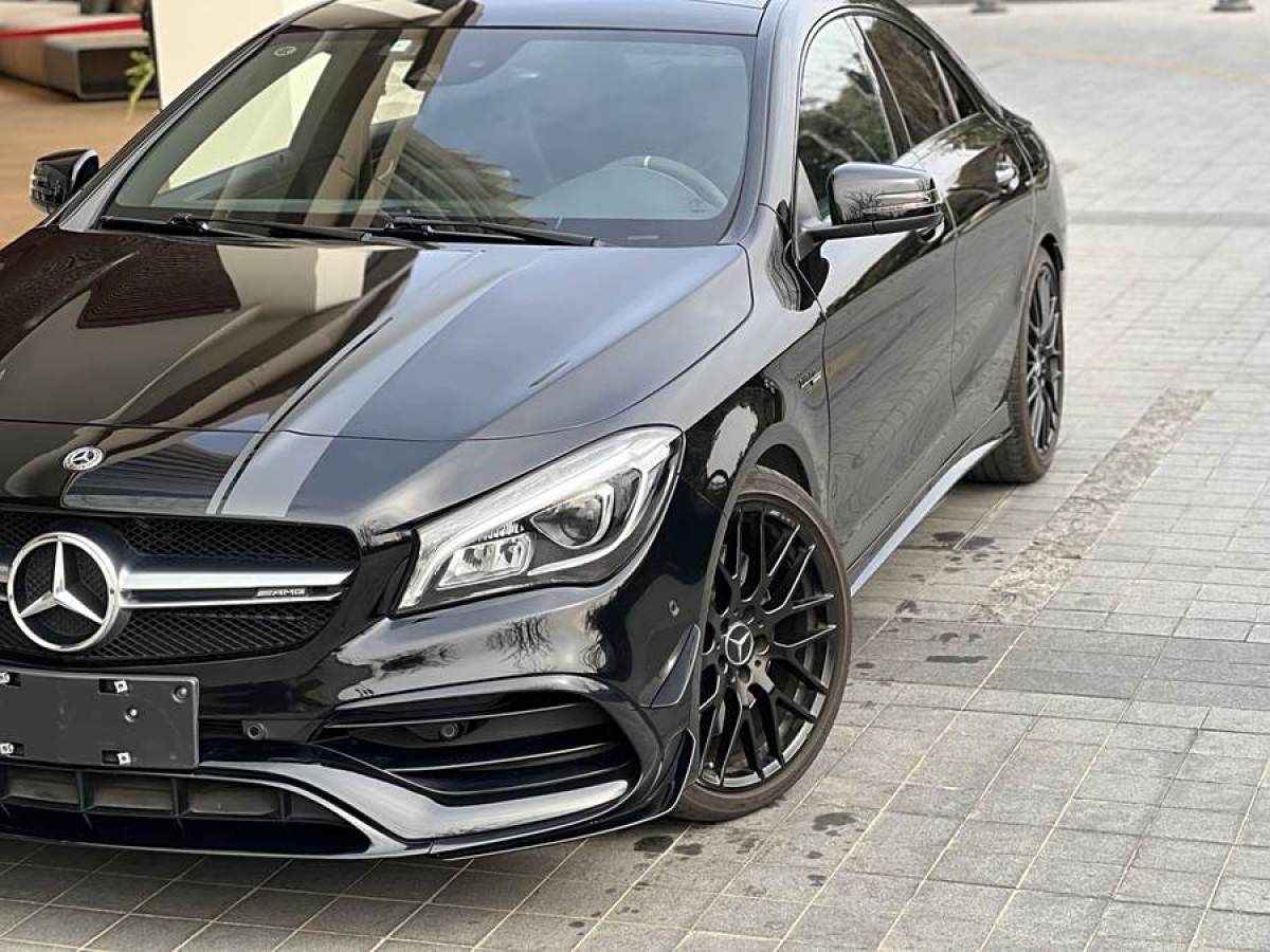 奔馳 奔馳CLA級AMG  2017款 AMG CLA 45 4MATIC 暗夜雷霆限量版圖片