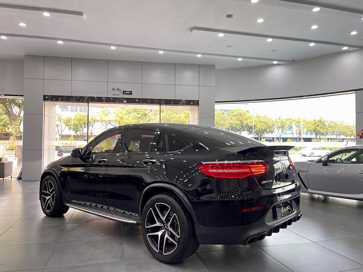 奔馳 奔馳GLC轎跑 AMG  2018款 AMG GLC 63 4MATIC+ 轎跑SUV圖片