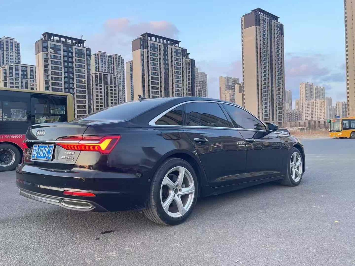 奧迪 奧迪A6L  2019款 45 TFSI 臻選動感型圖片