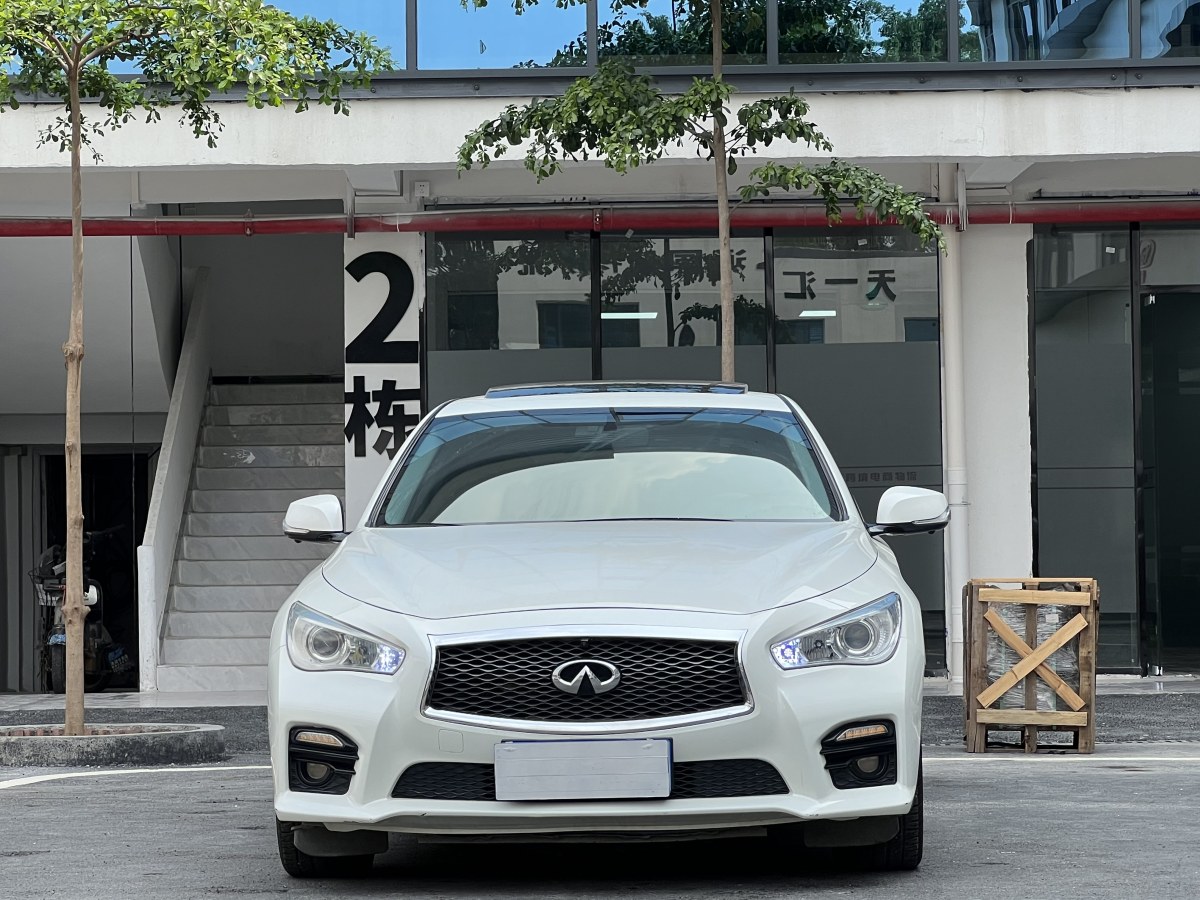 英菲尼迪 Q50L  2015款 2.0T 舒適版圖片