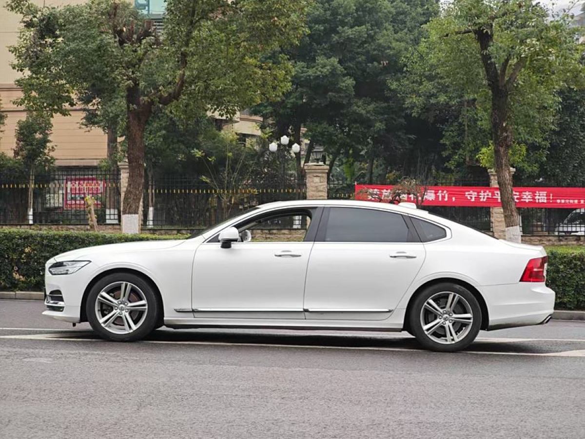 沃爾沃 S90  2020款 改款 T5 智逸豪華版圖片