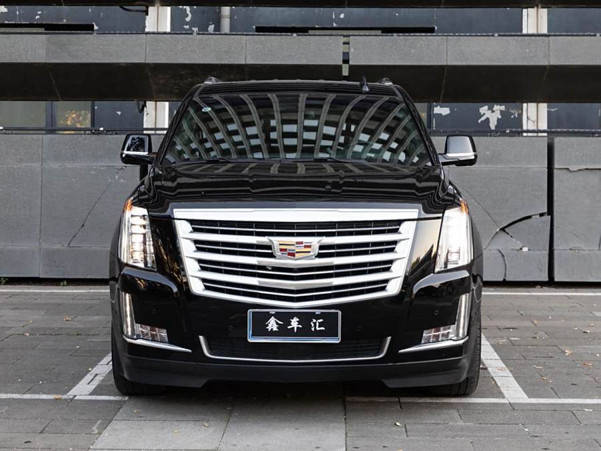 2017年1月凱迪拉克 凱雷德ESCALADE  2017款 6.2L ESV鉑金版加長型