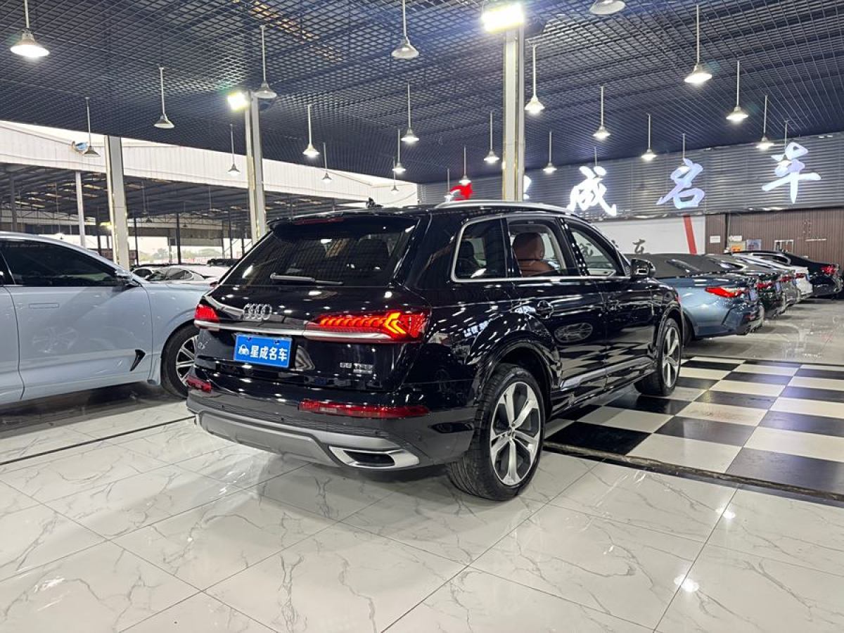 奧迪 奧迪Q7  2024款 55 TFSI quattro S line尊貴型圖片