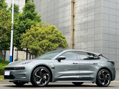 2022年10月 極氪 極氪001 超長續(xù)航單電機(jī) WE版圖片
