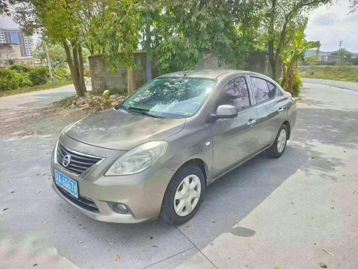 日產(chǎn) 陽(yáng)光  2011款 1.5XE CVT舒適版圖片