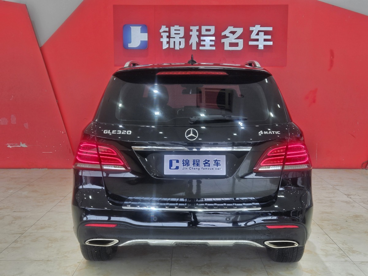 奔馳 奔馳GLE  2016款 GLE 320 4MATIC 動(dòng)感型圖片