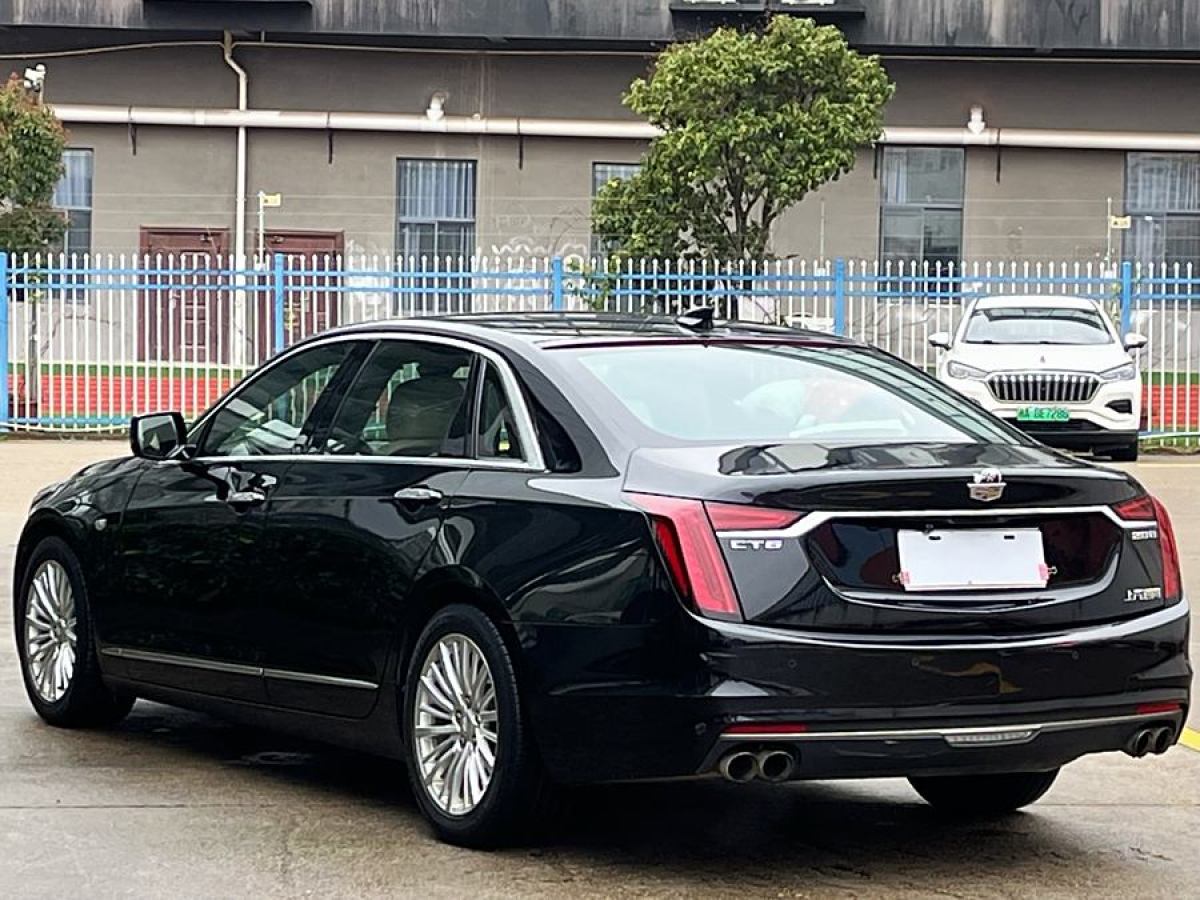 凱迪拉克 CT6  2019款 28T 時(shí)尚型圖片