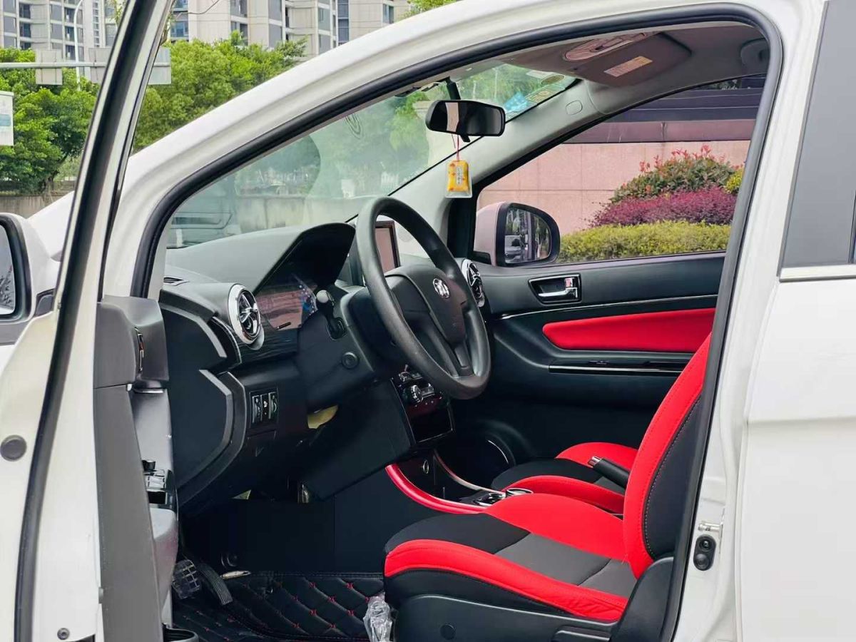 北汽昌河 北汽EV2  2019款 EV2 低配圖片