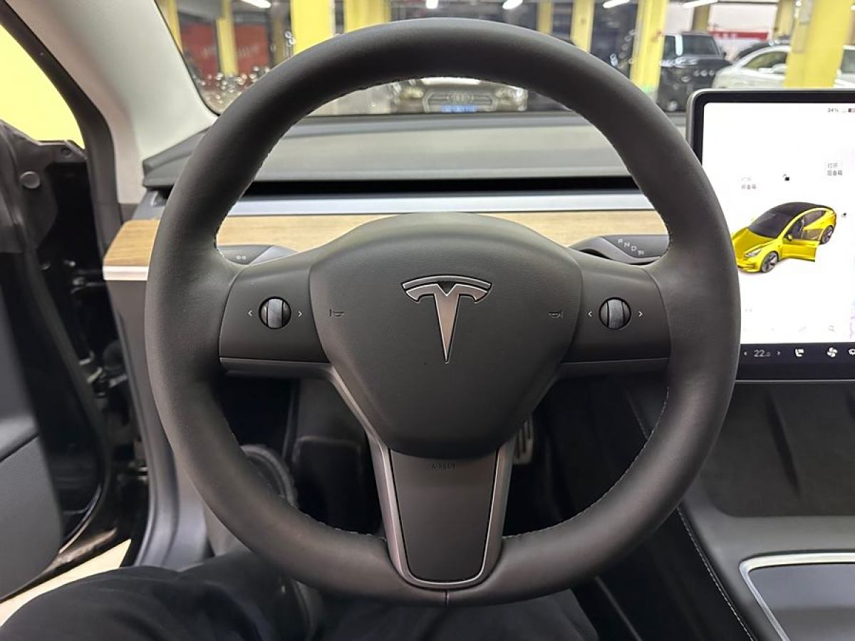 特斯拉 Model Y  2022款 改款 后輪驅(qū)動版圖片