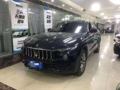 2018年6月 瑪莎拉蒂 Levante 3.0T 350Hp 標(biāo)準(zhǔn)版圖片