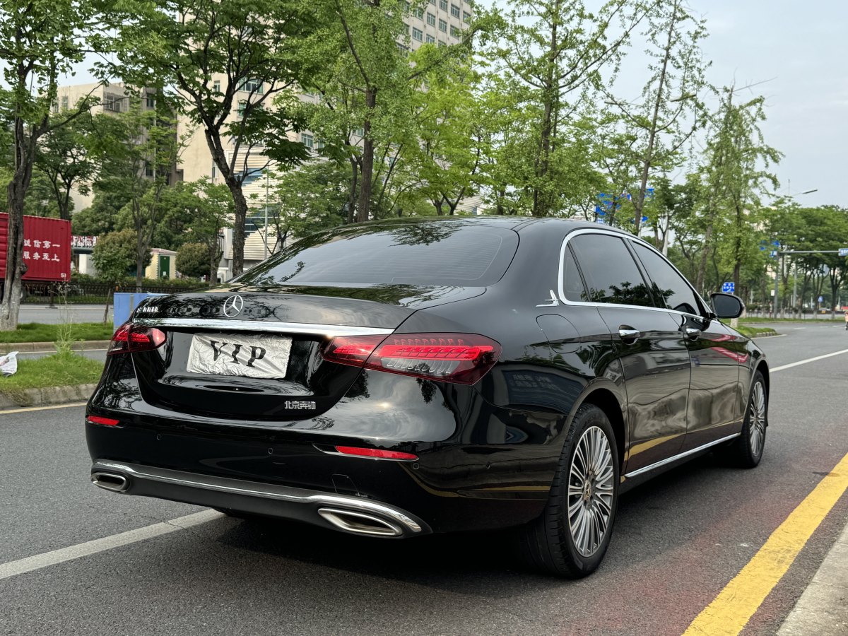 2021年9月奔馳 奔馳E級  2021款 改款 E 300 L 尊貴型