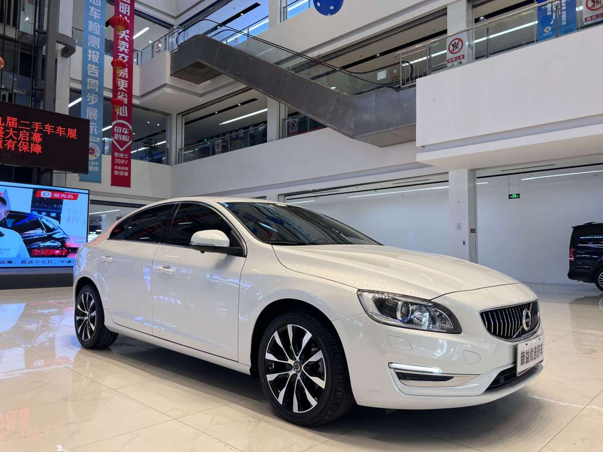 沃爾沃 S60L  2020款  T5 智進進階版圖片