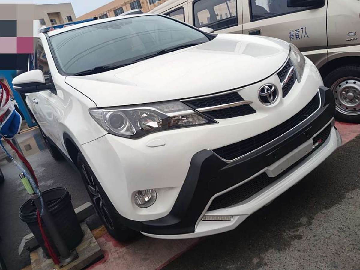 豐田 RAV4榮放  2013款 2.5L 自動(dòng)四驅(qū)尊貴版圖片