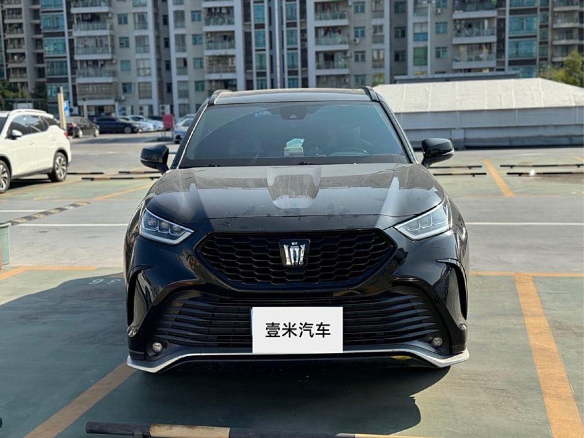 豐田 皇冠陸放  2021款 2.5L HEV四驅(qū)豪華版圖片