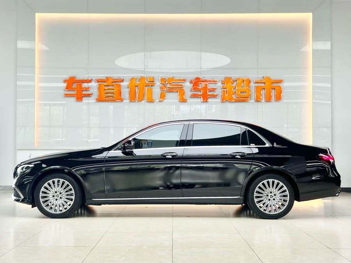 奔馳 奔馳E級  2022款 改款三 E 300 L 豪華型圖片