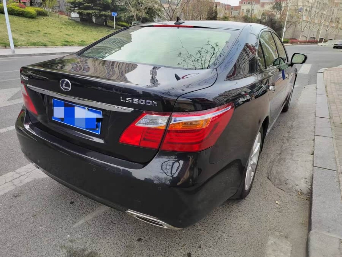 雷克薩斯 LS  2010款 600hL圖片