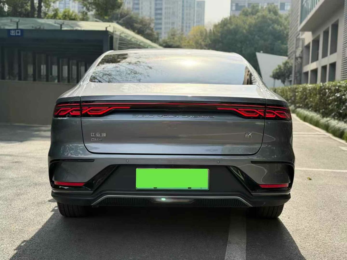 比亞迪 漢  2024款 DM-i 121KM領(lǐng)航榮耀版圖片