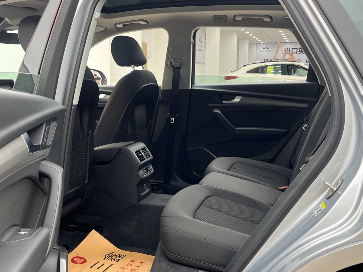 2019年12月奧迪 奧迪Q5L  2018款 40 TFSI 榮享進取型