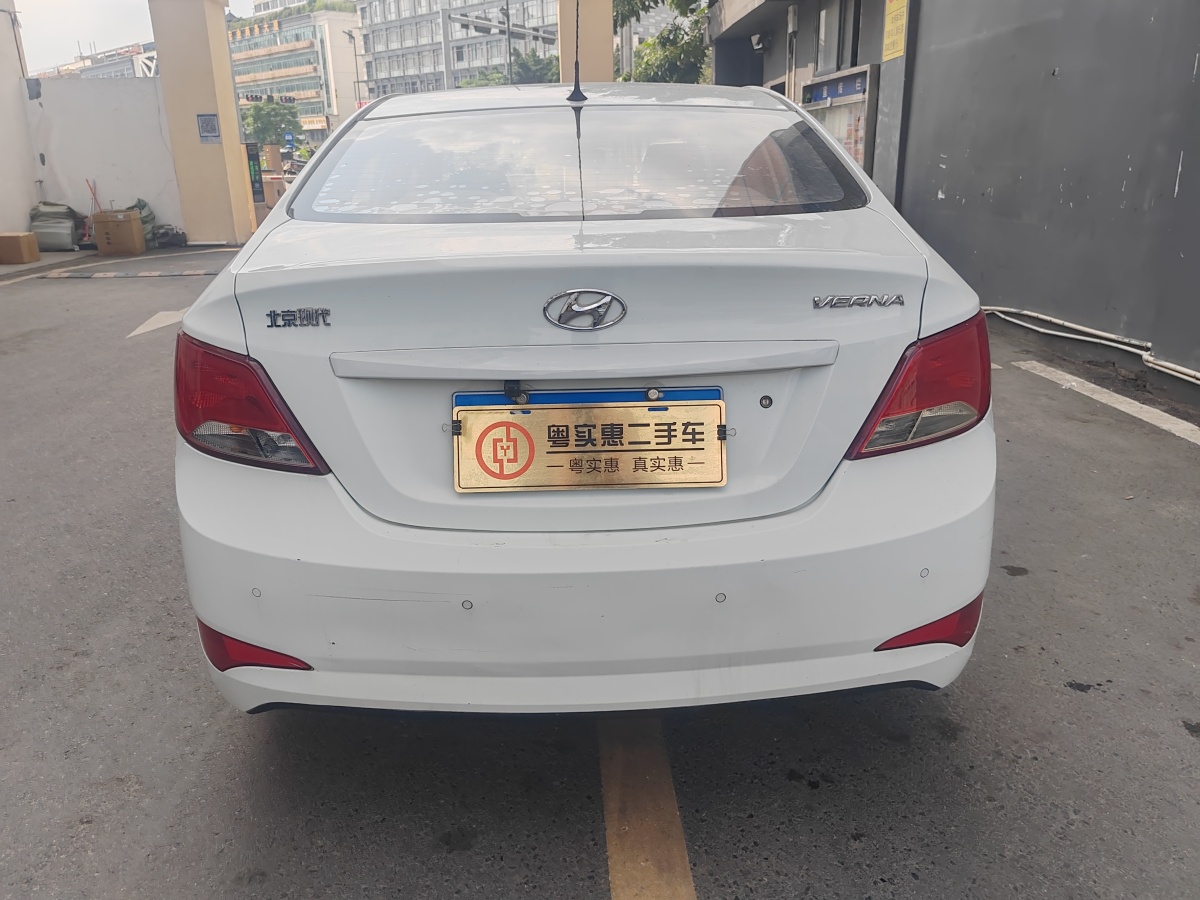 現(xiàn)代 瑞納  2014款 1.4L 自動智能型GLS圖片