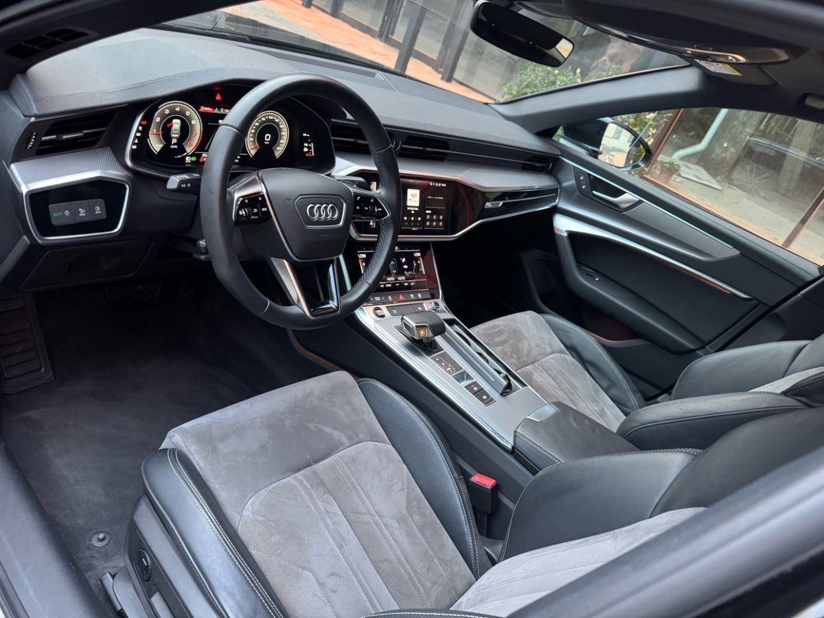 奧迪 奧迪A6L  2022款 40 TFSI 豪華動感型圖片