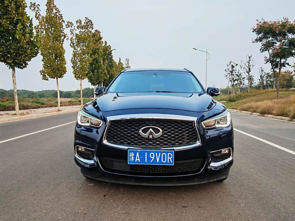 英菲尼迪 QX60  2020款 2.5 S/C Hybrid 兩驅(qū)卓越版 國(guó)VI圖片