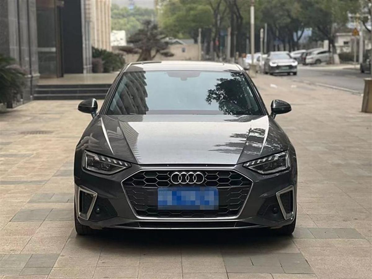 奧迪 奧迪A4L  2022款 40 TFSI 時(shí)尚動(dòng)感型圖片