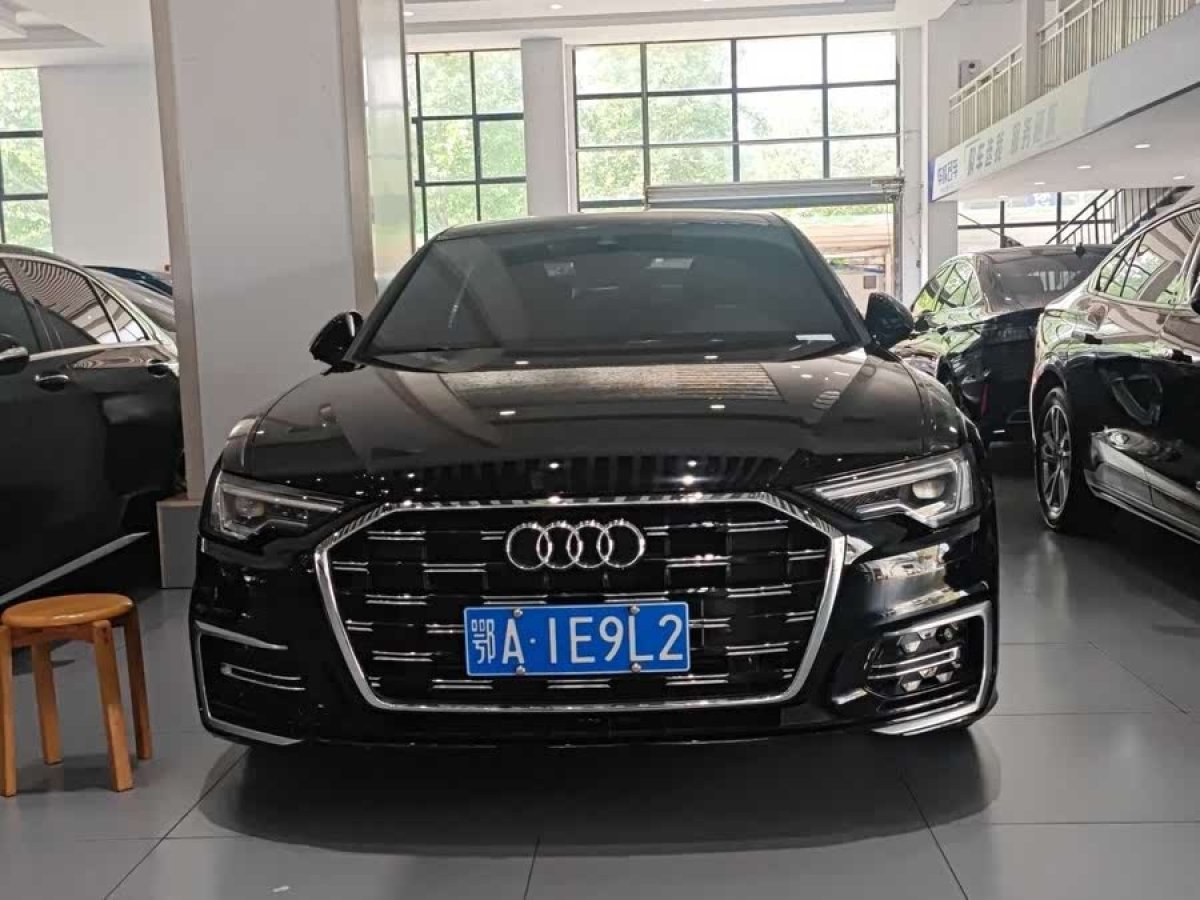奧迪 奧迪A6L  2024款 40 TFSI 豪華動(dòng)感型圖片