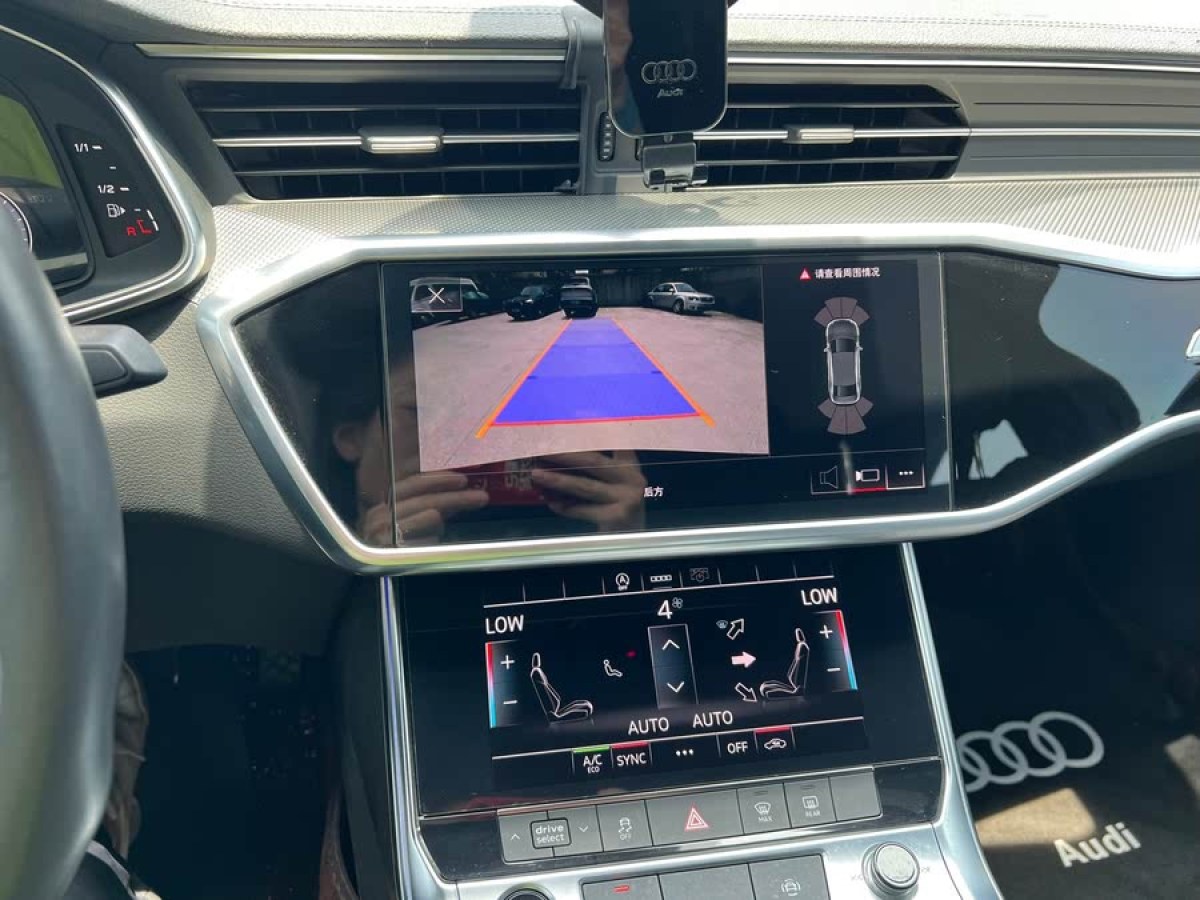 奧迪 奧迪A6L  2020款 40 TFSI 豪華動(dòng)感型圖片