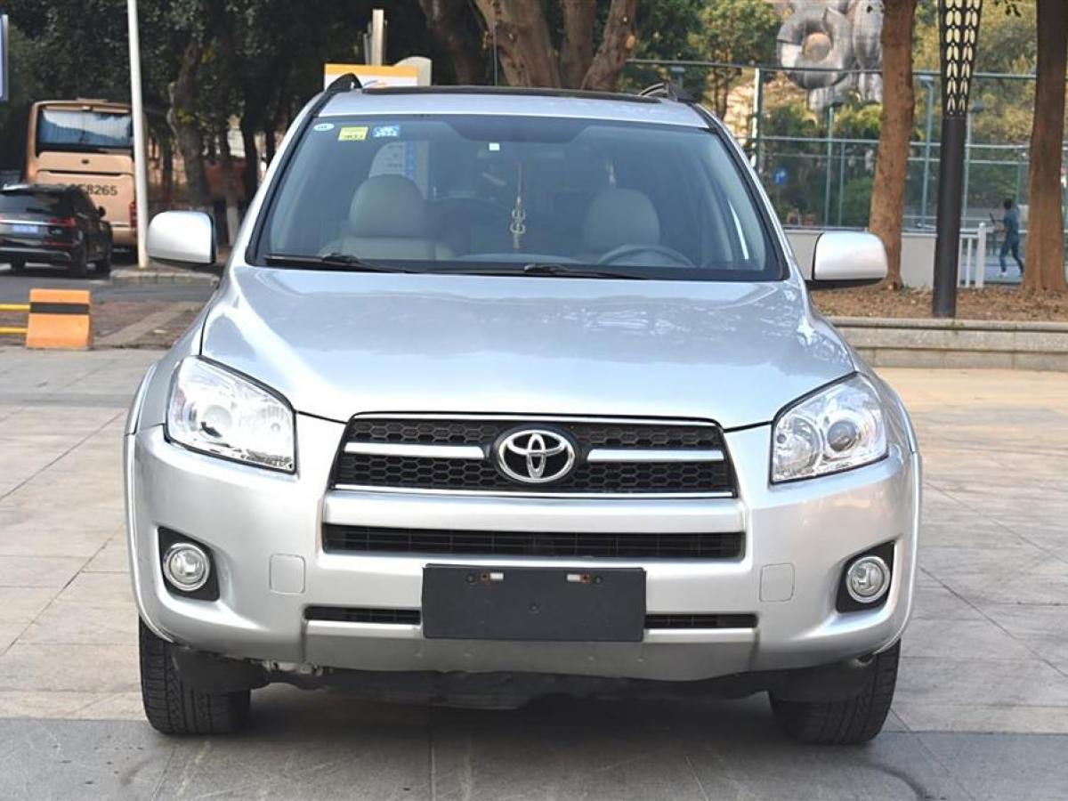 豐田 RAV4榮放  2009款 2.4L 自動(dòng)豪華版圖片