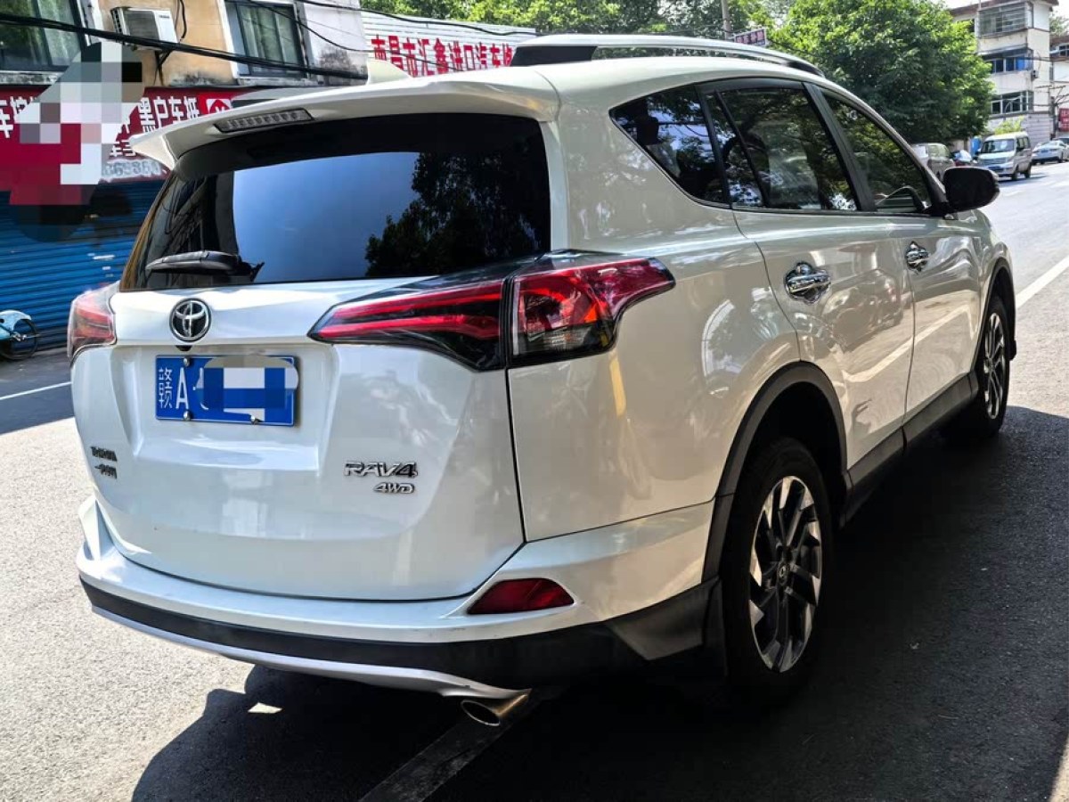 豐田 RAV4榮放  2018款 2.5L 自動四驅(qū)精英i版圖片