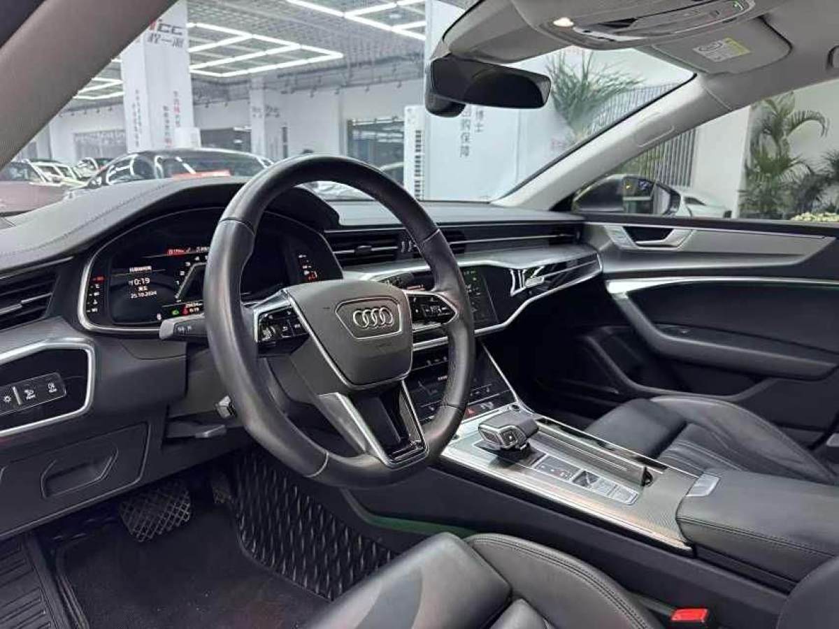 2022年3月奧迪 奧迪A7  2022款 45 TFSI 臻選型