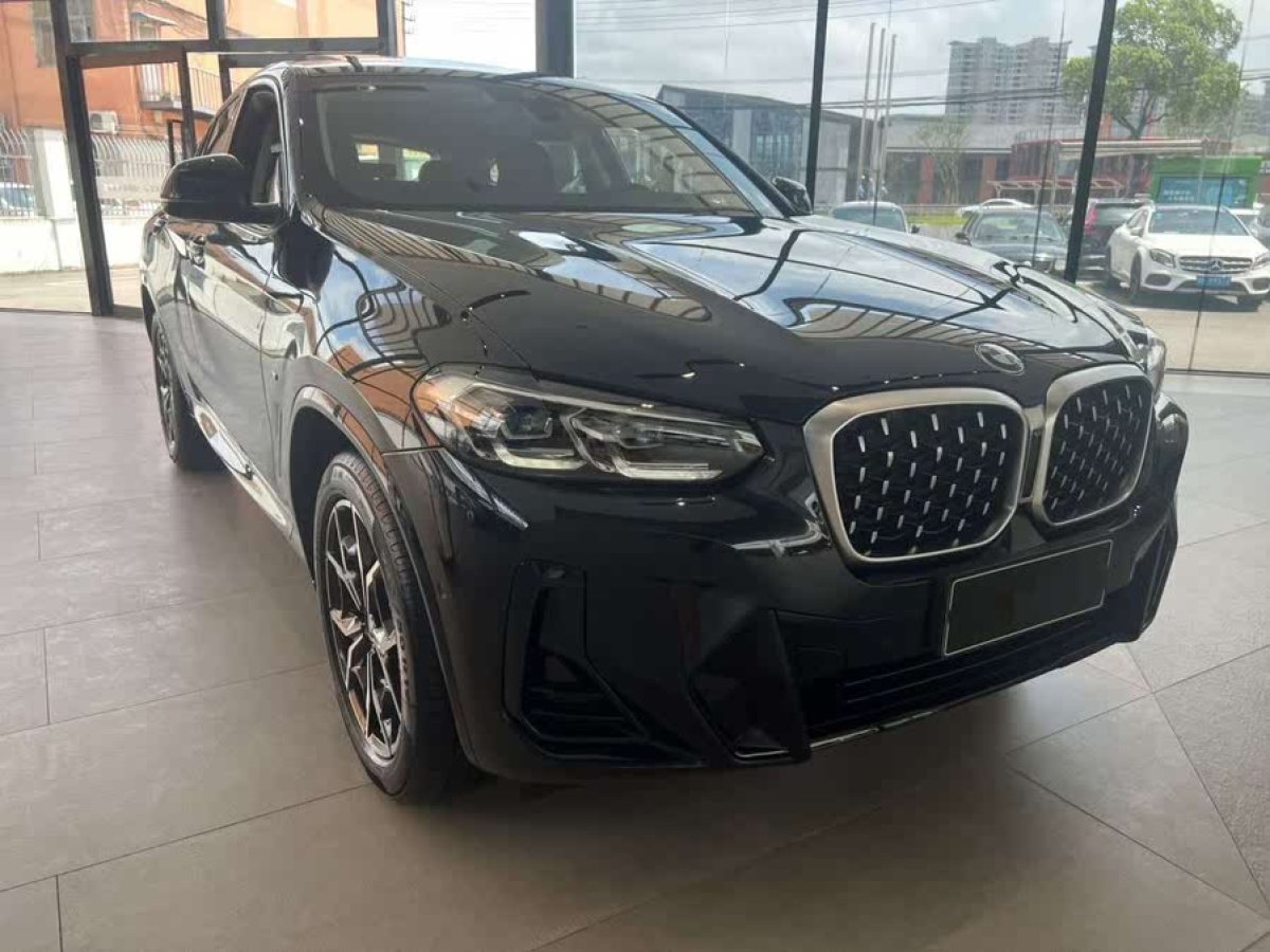 寶馬 寶馬X4  2022款 xDrive 25i M運動套裝圖片