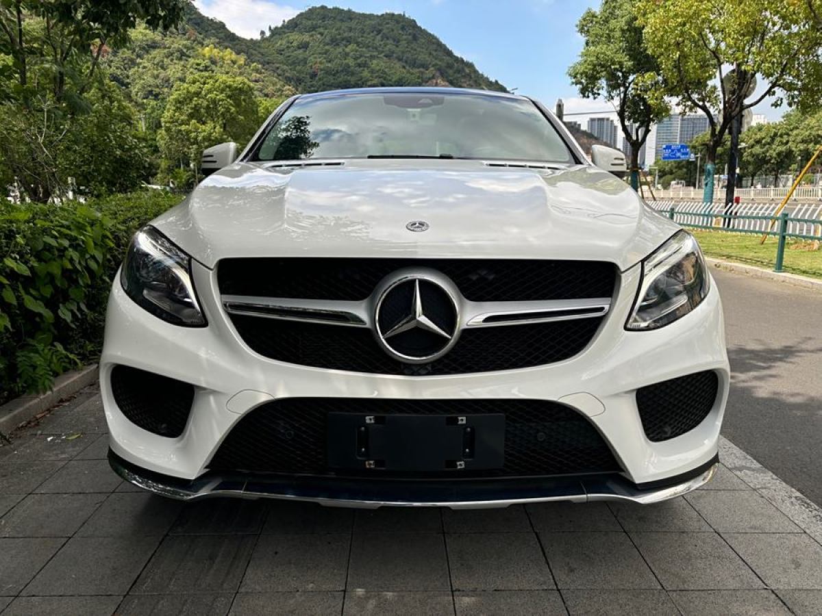 2019年4月奔馳 奔馳GLE轎跑  2017款 GLE 320 4MATIC 轎跑SUV