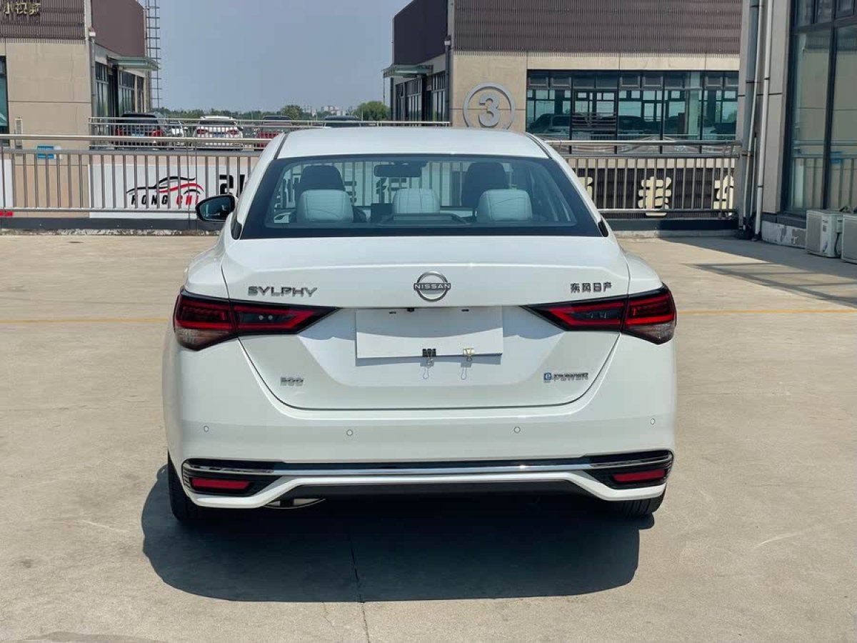 日產(chǎn) 軒逸  2022款 e-POWER 超豪華Ultra圖片