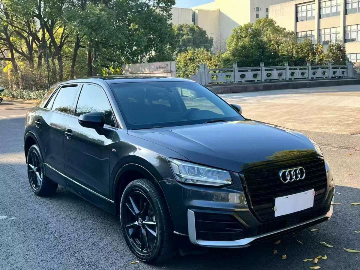 奧迪 奧迪Q3  2019款  35 TFSI 時尚動感型圖片