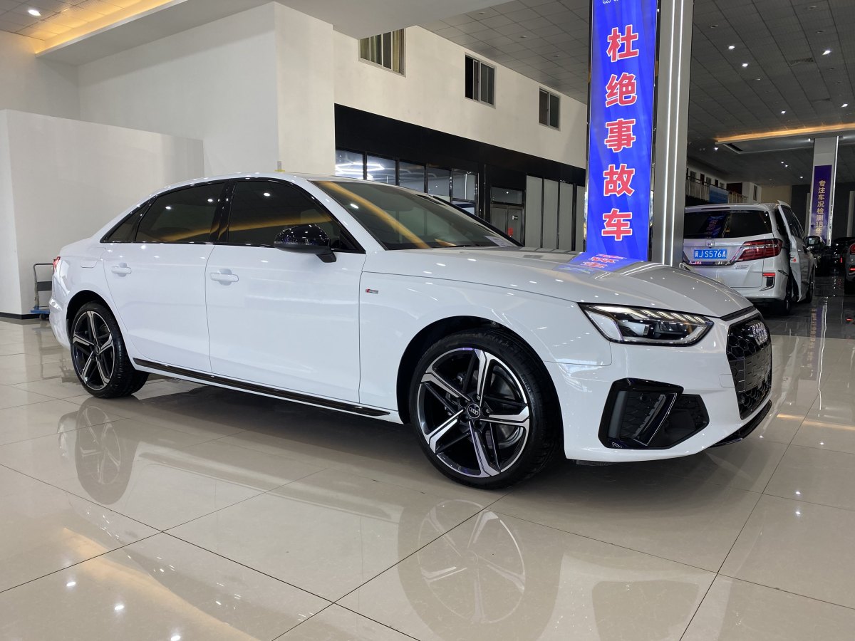 奥迪 奥迪A4L  2024款 40 TFSI 豪华动感型图片