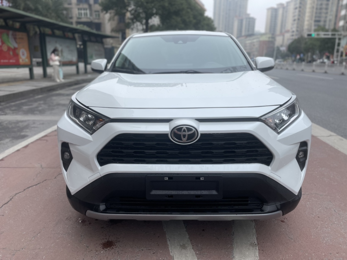 2023年6月豐田 RAV4榮放  2023款 2.0L CVT兩驅(qū)都市版