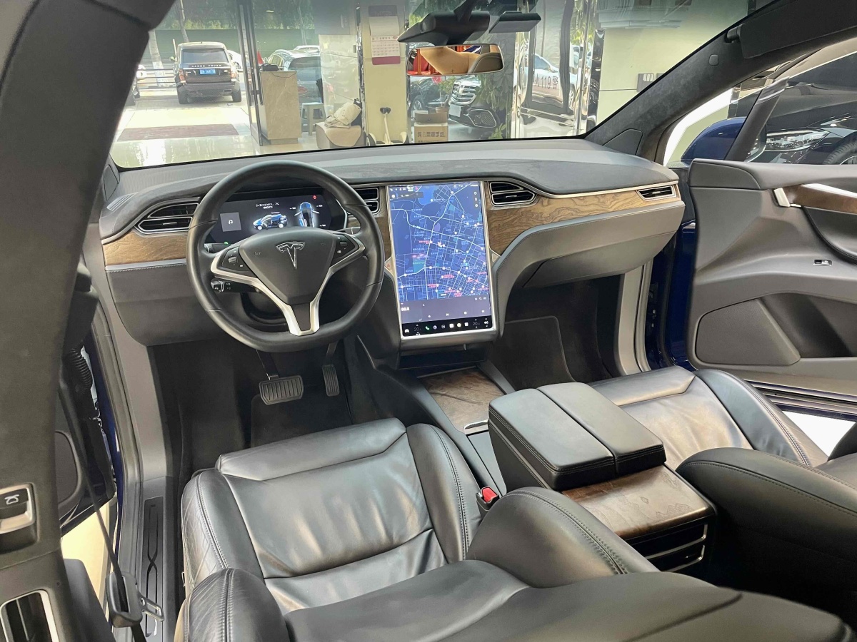 特斯拉 Model X  2016款 Model X 90D圖片